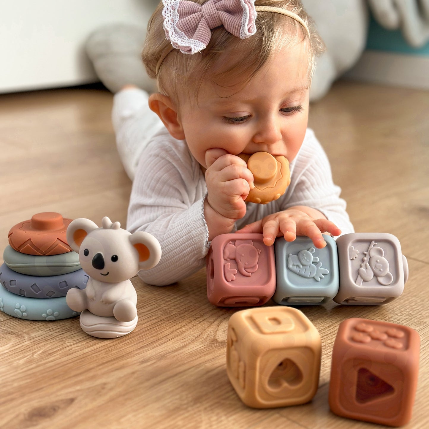 WOOPIE BABY minkštas sensorinis 3 viename rinkinys su meškiuku