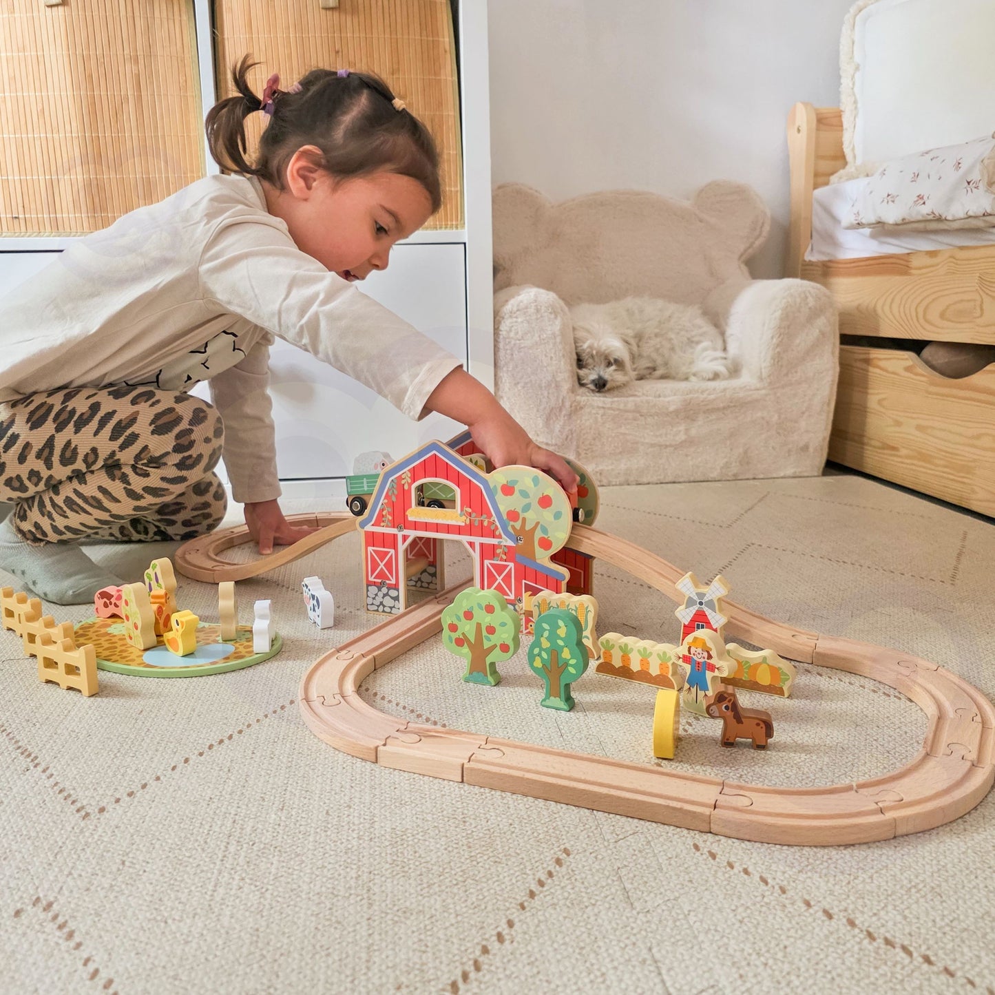 TOOKY TOY medinis fermos traukinio rinkinys, 48 vnt. – nuotrauka 2