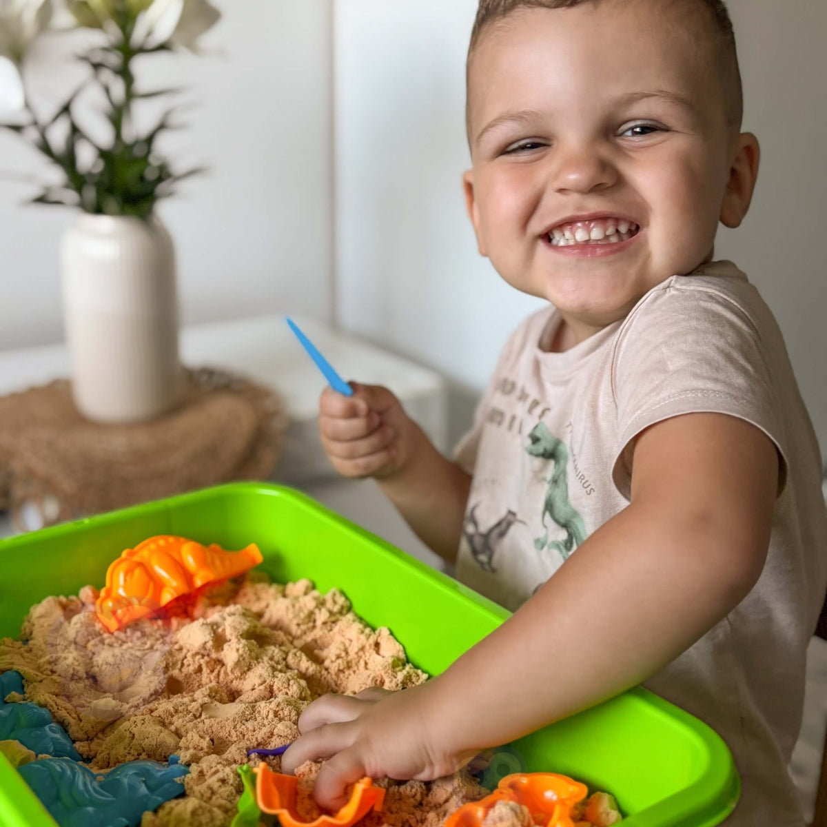 WOOPIE kinetinio smėlio rinkinys „Safari“, 1,5 kg – nuotrauka 3