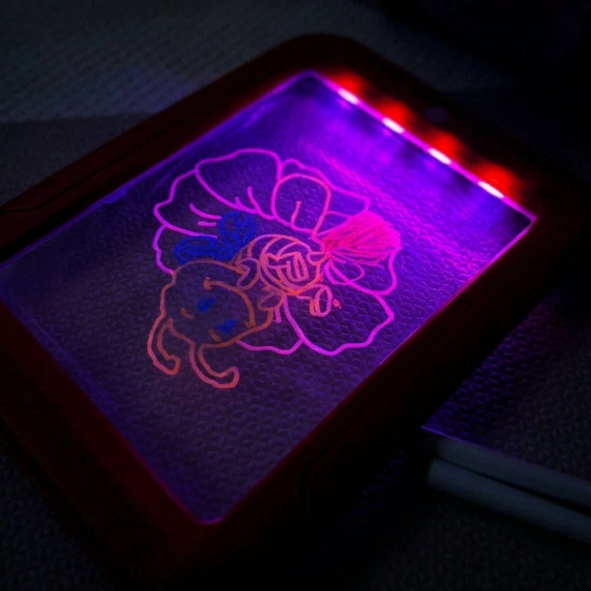 WOOPIE LED piešimo lentelė su neoniniais flomasteriais