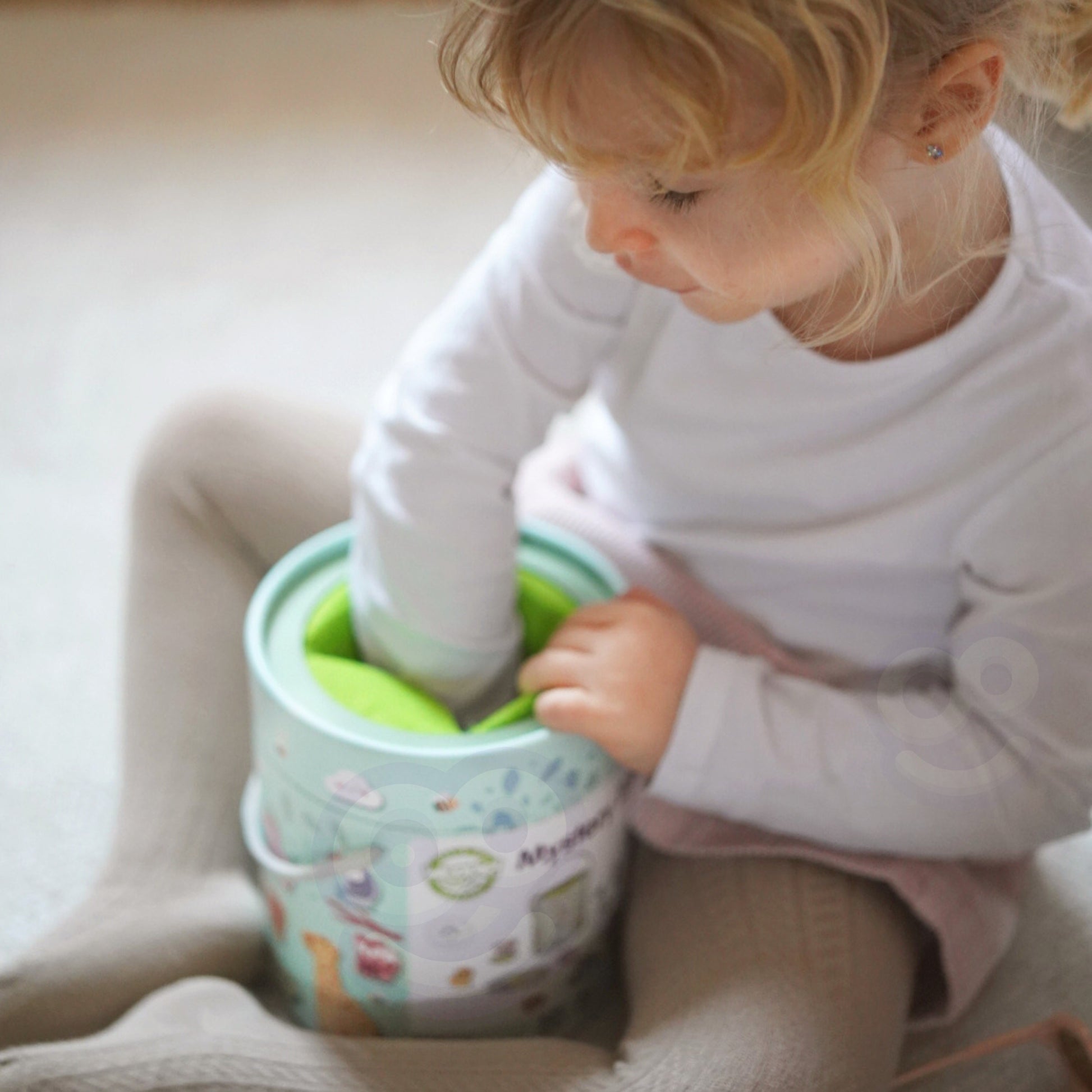 WOOPIE GREEN paslapčių dėžutė „Paliesk ir surask“