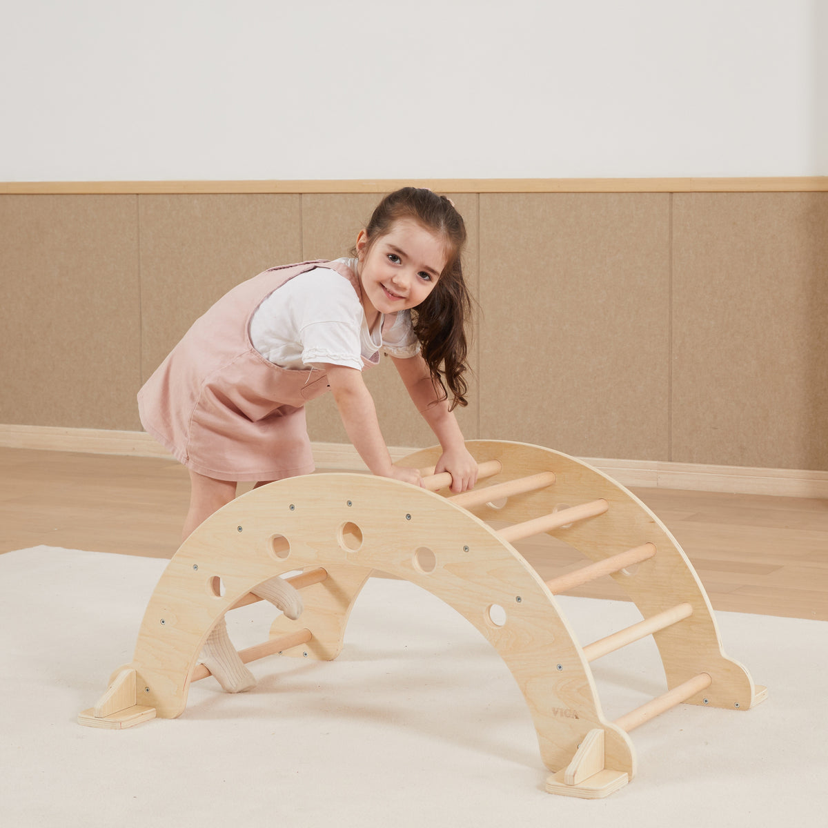 VIGA medinė Montessori supynė